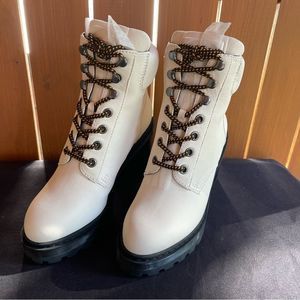 NIB!! Marc Jacobs Women's Crosby Hiking Boot Ankle, White, Sz 37 EU (7 US)